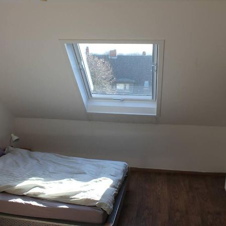 Ruhige Dachgeschosswohnung ゼールツェ エクステリア 写真