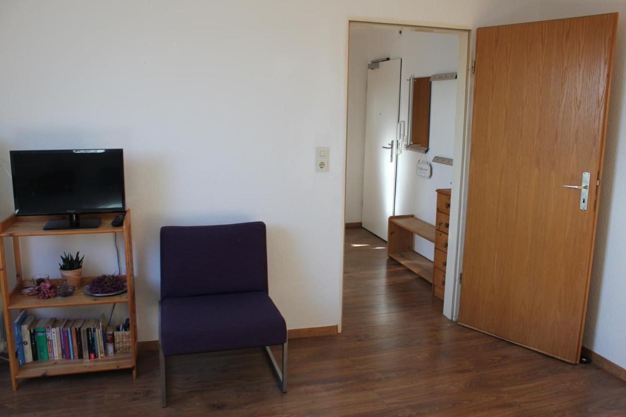 Ruhige Dachgeschosswohnung ゼールツェ エクステリア 写真