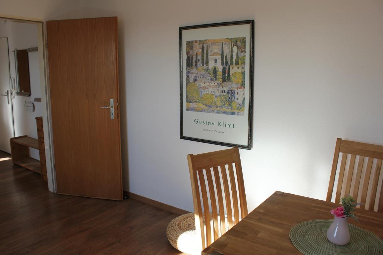 Ruhige Dachgeschosswohnung ゼールツェ エクステリア 写真