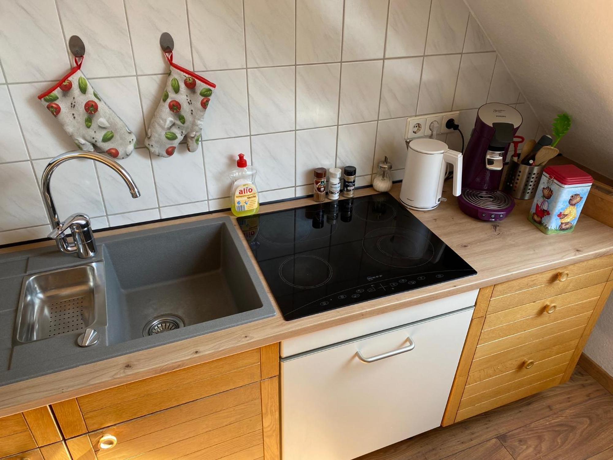 Ruhige Dachgeschosswohnung ゼールツェ エクステリア 写真